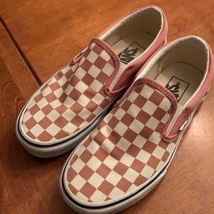 Vans size 6 women’s shoe- very cute check blush and white/ excellent condition!